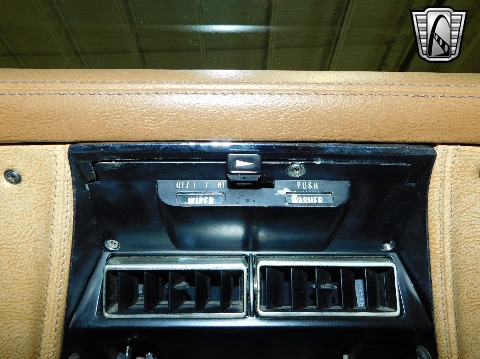 1976 Chevrolet Corvette image 86