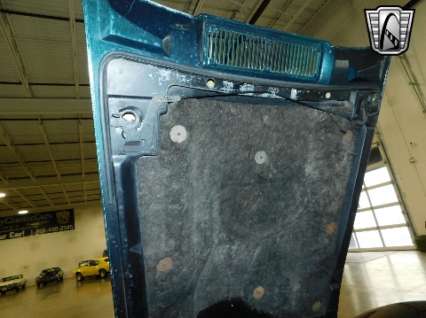 1976 Chevrolet Corvette image 111