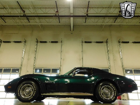 1976 Chevrolet Corvette image 19