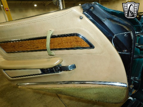 1976 Chevrolet Corvette image 101