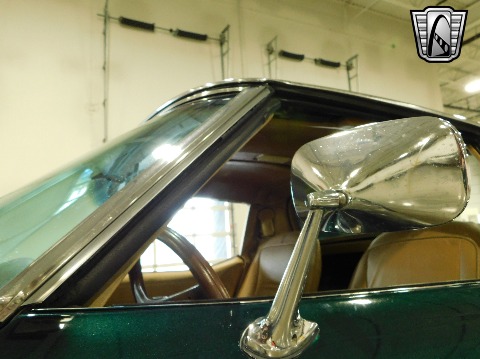 1976 Chevrolet Corvette image 76