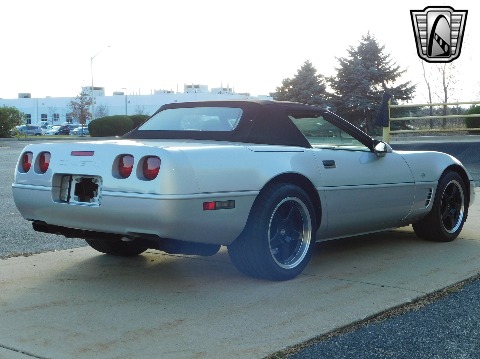 1996 Chevrolet Corvette image 15