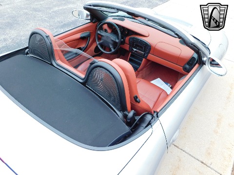 1999 Porsche Boxster image 30