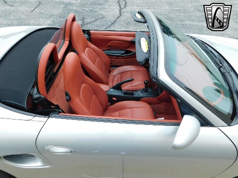 1999 Porsche Boxster image 31