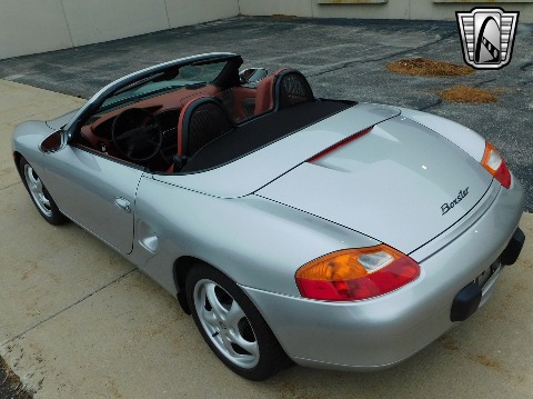 1999 Porsche Boxster image 10
