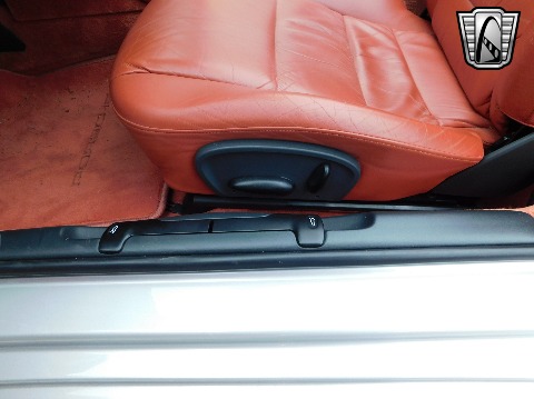 1999 Porsche Boxster image 95