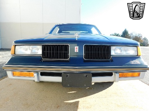1987 Oldsmobile Cutlass Supreme image 29