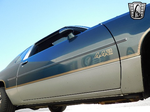 1987 Oldsmobile Cutlass Supreme image 57