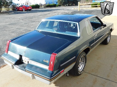 1987 Oldsmobile Cutlass Supreme image 7