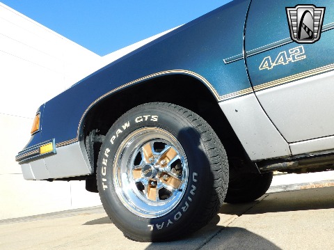 1987 Oldsmobile Cutlass Supreme image 36