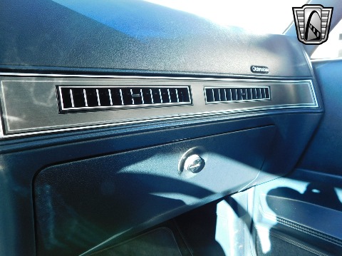 1987 Oldsmobile Cutlass Supreme image 88