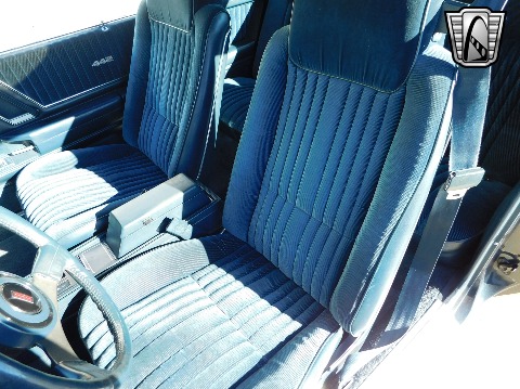 1987 Oldsmobile Cutlass Supreme image 92