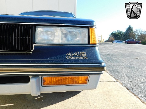 1987 Oldsmobile Cutlass Supreme image 69