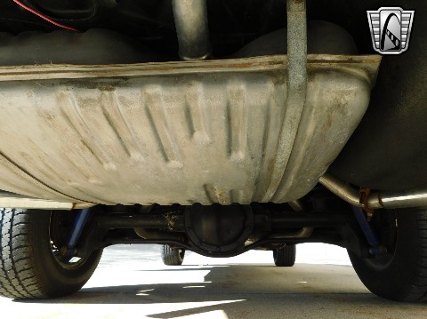 1987 Oldsmobile Cutlass Supreme image 145