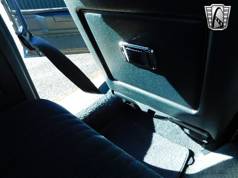 1987 Oldsmobile Cutlass Supreme image 100