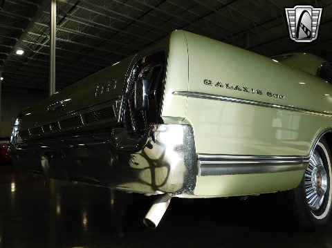 1967 Ford Galaxie image 56