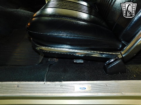 1967 Ford Galaxie image 98