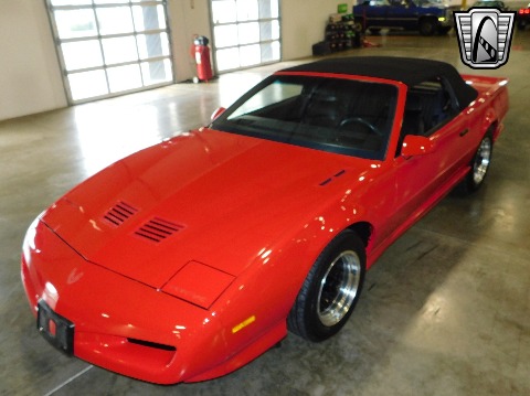 1992 Pontiac Firebird image 4