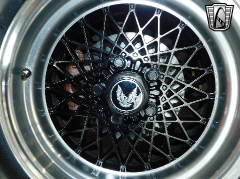 1992 Pontiac Firebird image 136