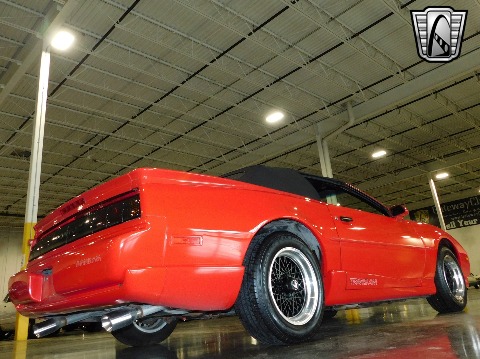 1992 Pontiac Firebird image 24