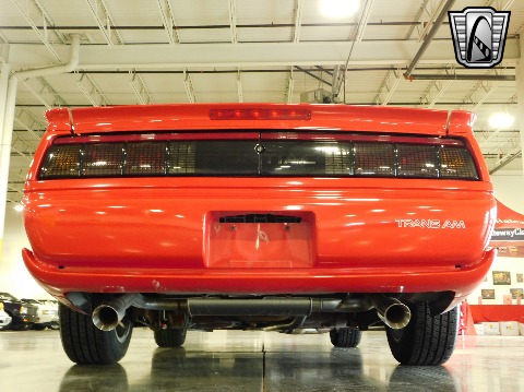 1992 Pontiac Firebird image 25