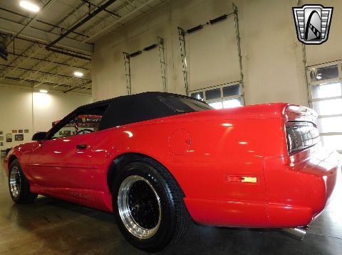 1992 Pontiac Firebird image 28