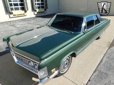 1967 Chrysler Imperial image 4