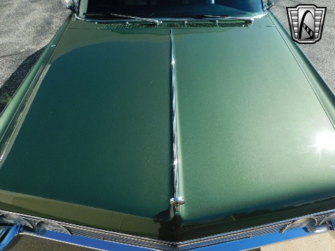 1967 Chrysler Imperial image 33