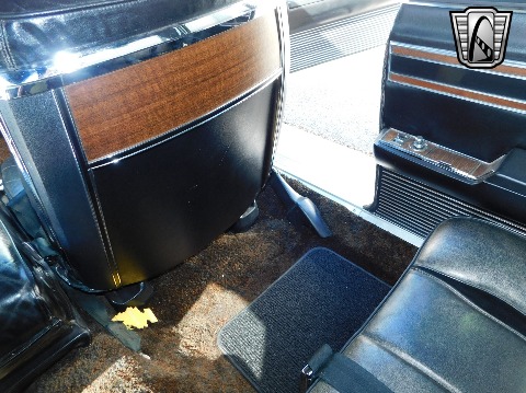 1967 Chrysler Imperial image 111