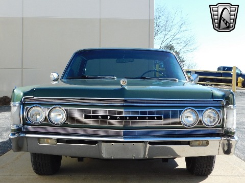 1967 Chrysler Imperial image 13