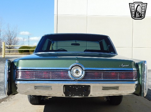 1967 Chrysler Imperial image 17