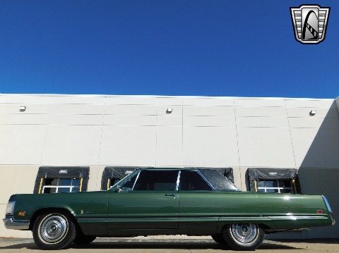 1967 Chrysler Imperial image 19