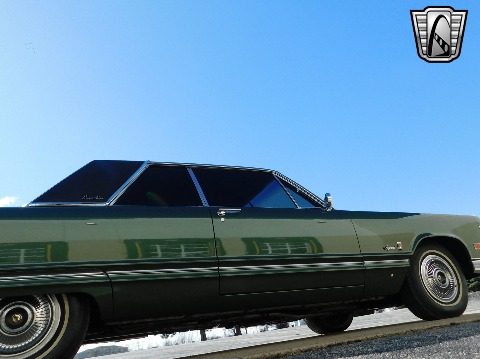 1967 Chrysler Imperial image 22