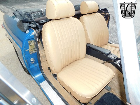 1973 MG MGB image 106