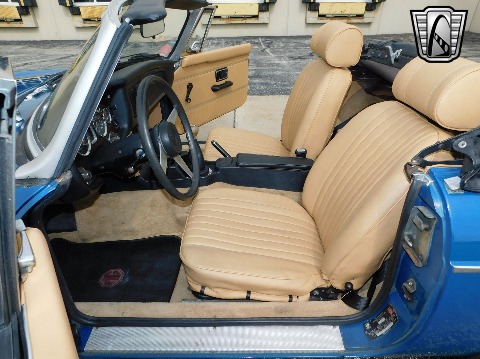 1973 MG MGB image 108