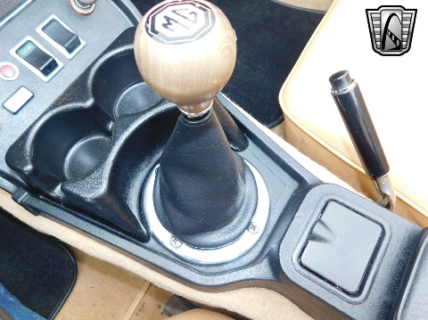 1973 MG MGB image 88