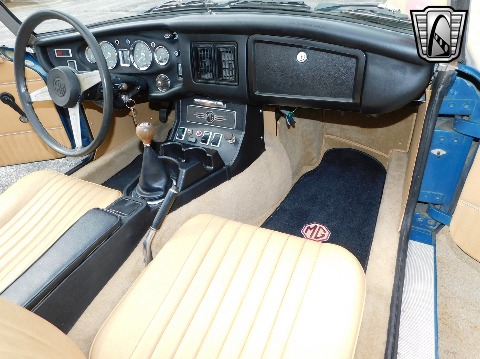 1973 MG MGB image 104