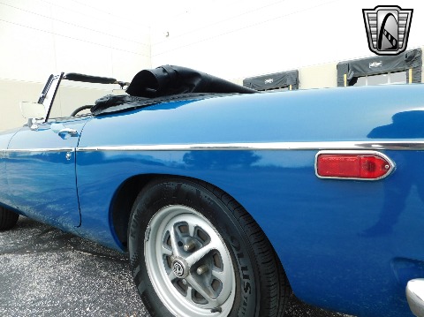 1973 MG MGB image 28