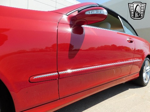 2008 Mercedes-Benz CLK350 image 31