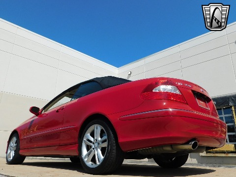 2008 Mercedes-Benz CLK350 image 26