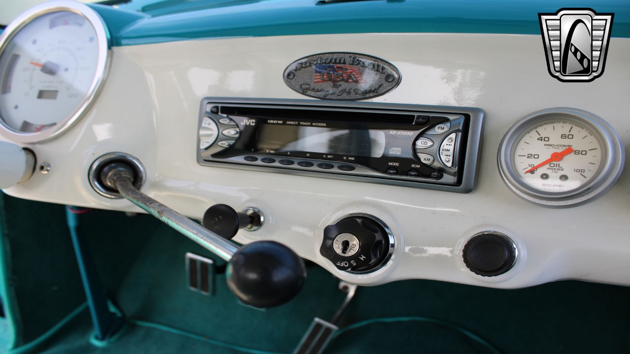 1956 Nash Metropolitan 16