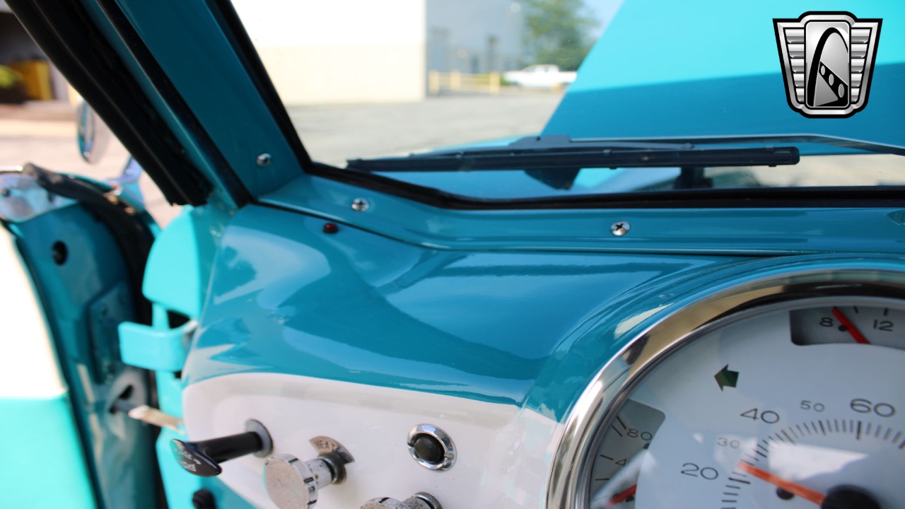 1956 Nash Metropolitan 68
