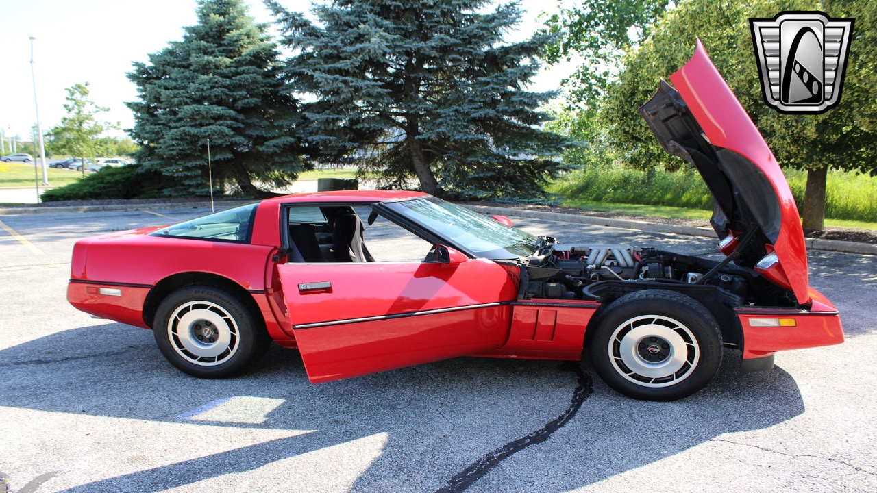 1985 Chevrolet Corvette 8