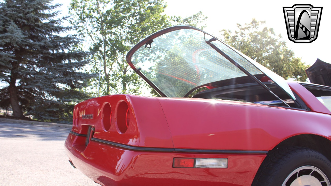1985 Chevrolet Corvette 29