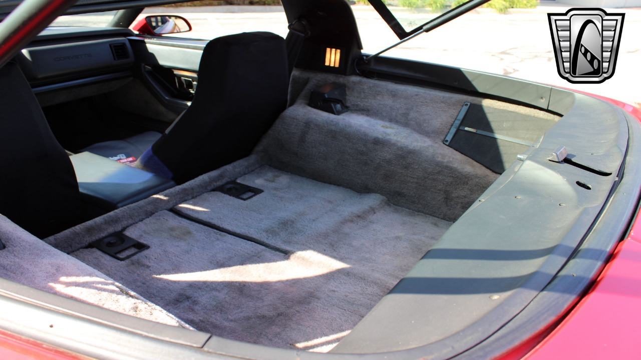 1985 Chevrolet Corvette 30