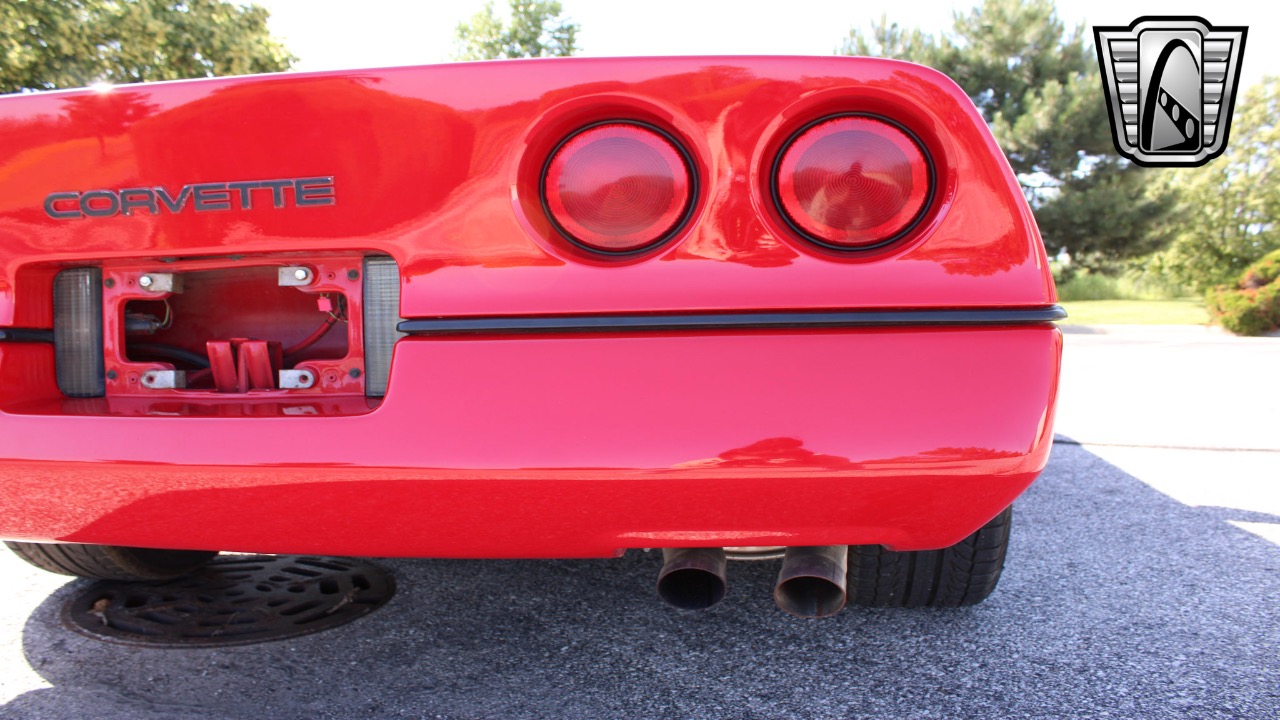 1985 Chevrolet Corvette 44