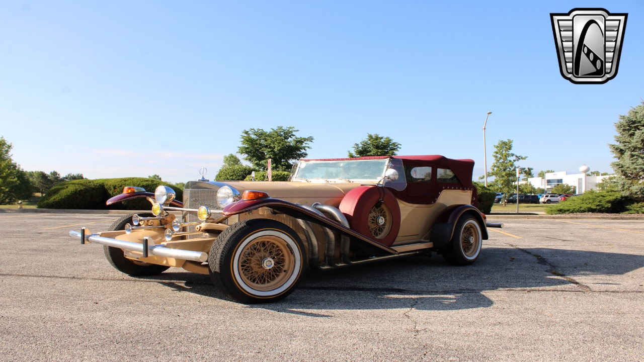 1974 EXCALIBUR Phaeton 32