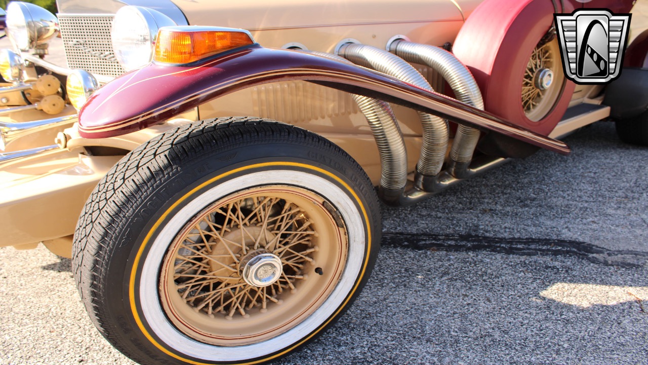 1974 EXCALIBUR Phaeton 77