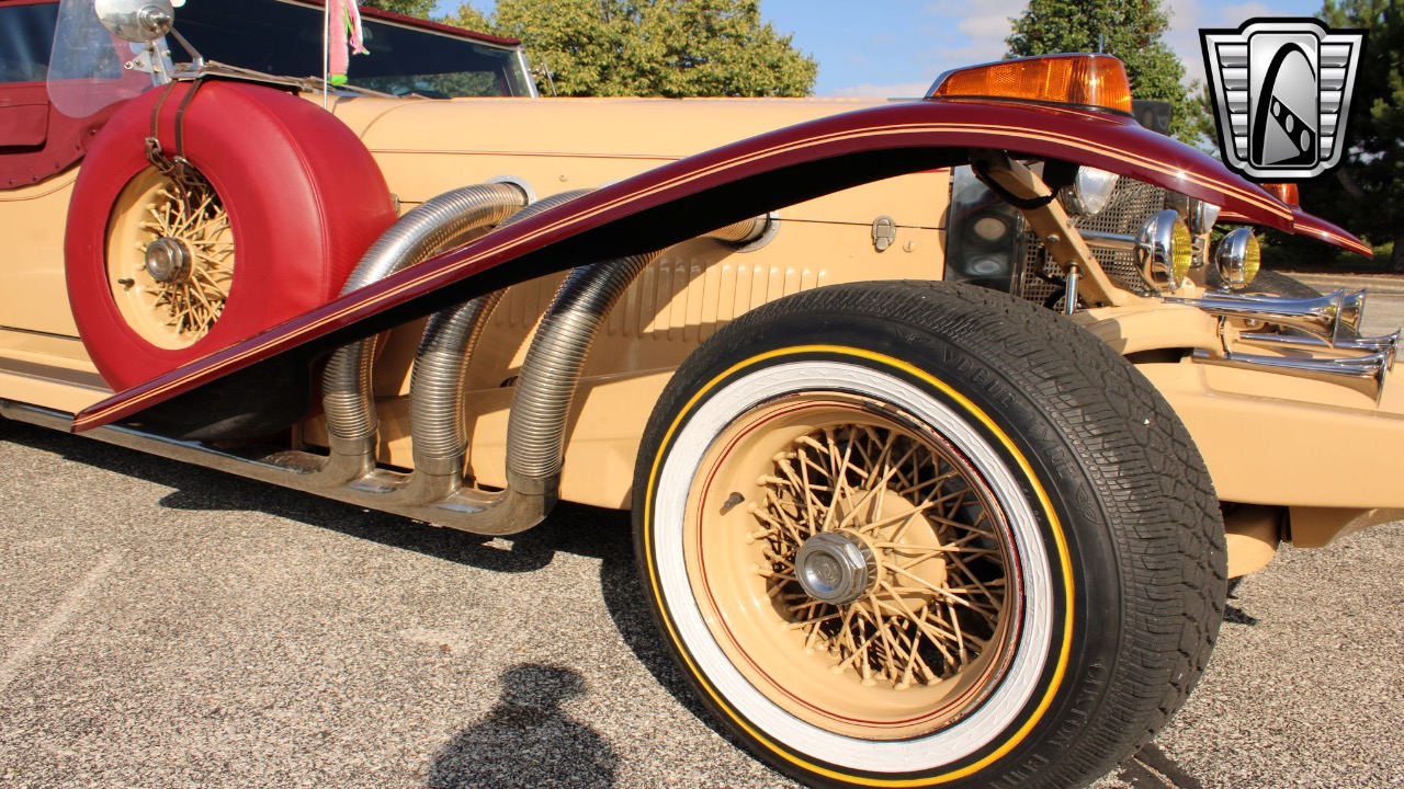 1974 EXCALIBUR Phaeton 79