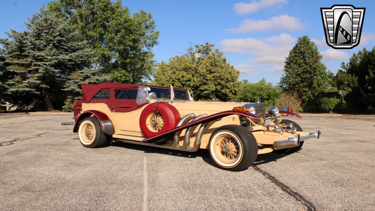 1974 EXCALIBUR Phaeton 37